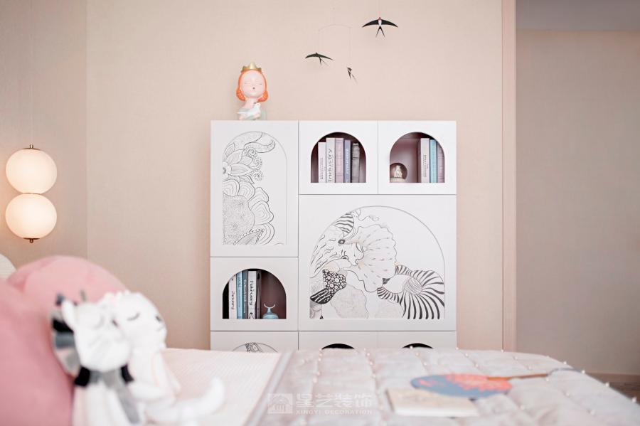 不追求華麗，而追求舒適；不堆砌裝飾，而回歸生活本身